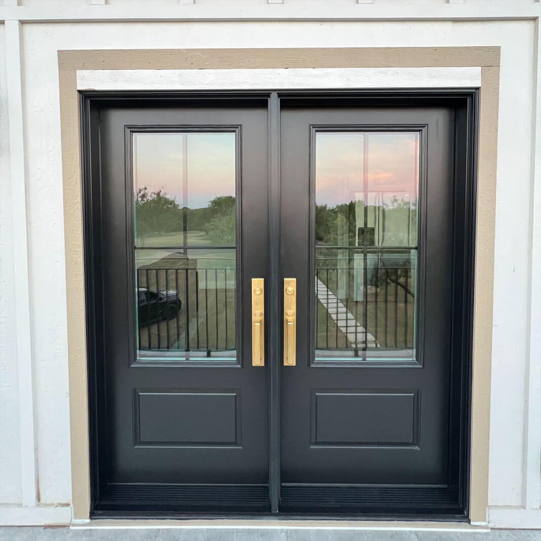 Ensemble entry door installation