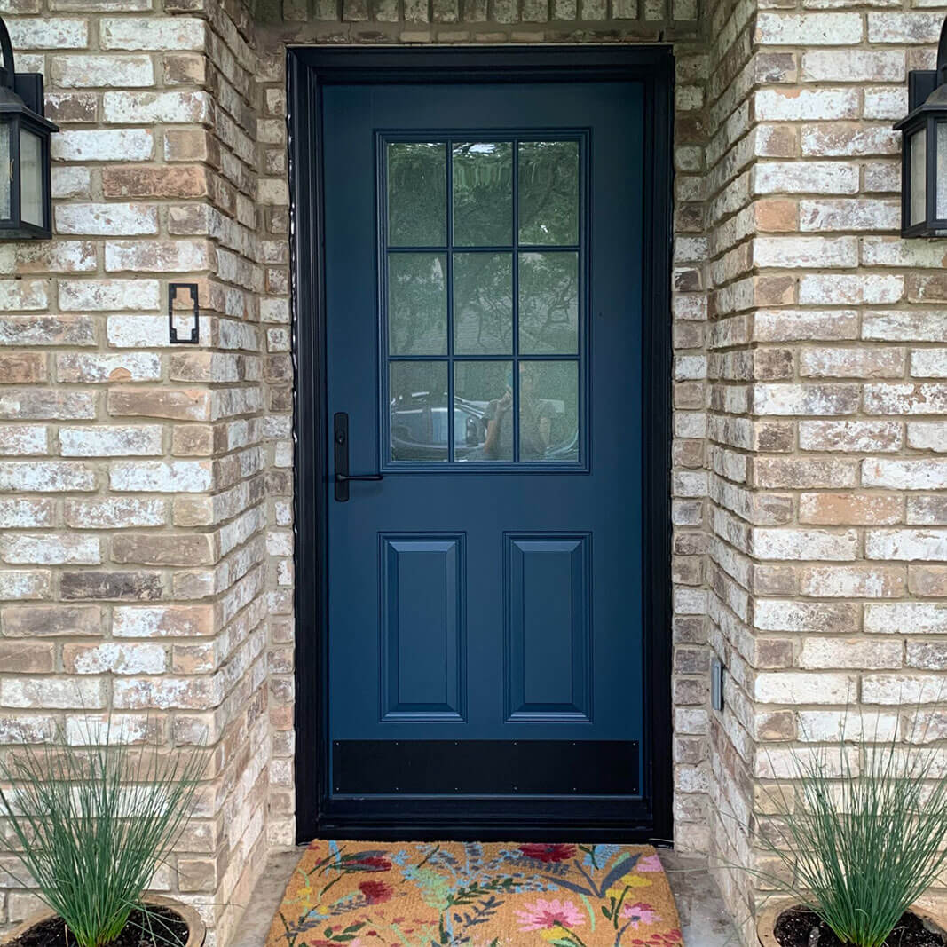 Ensemble entry door installation
