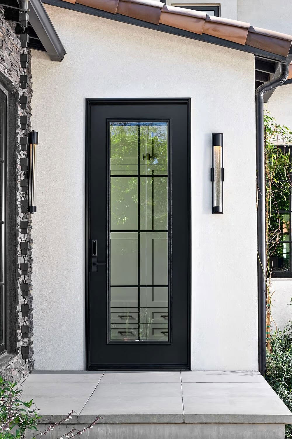 Ensemble entry door on a home